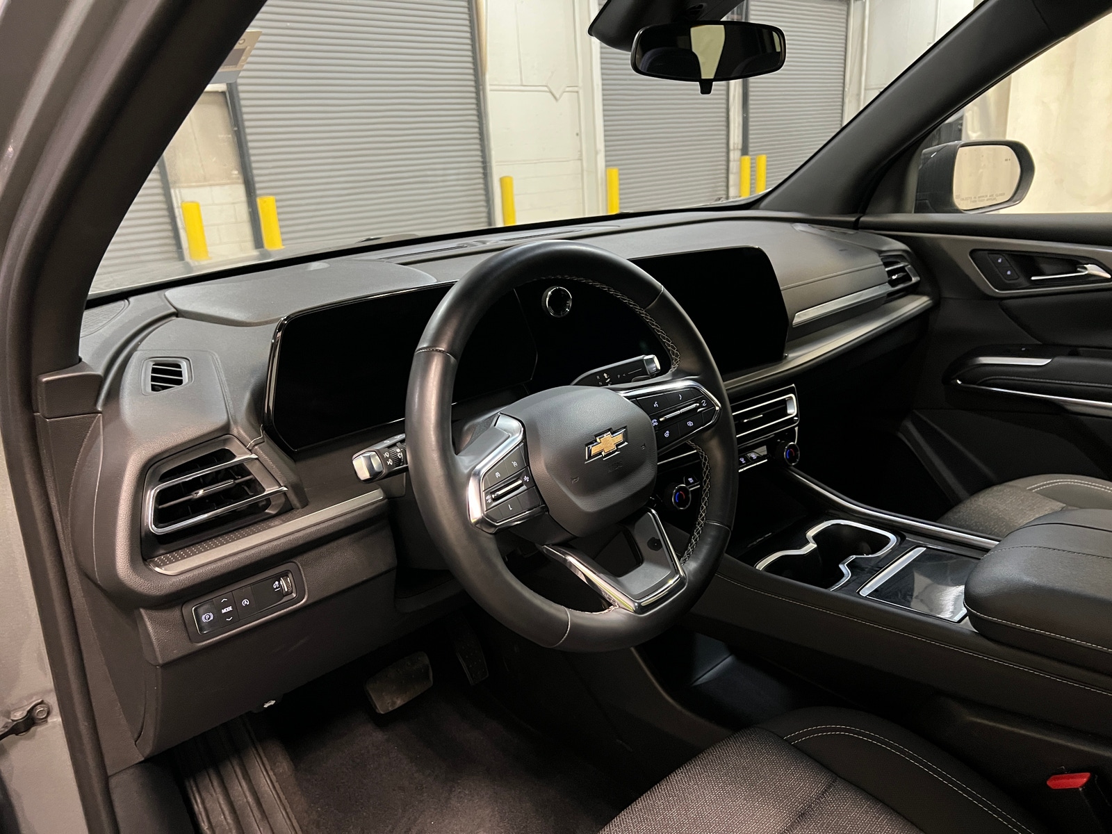 Thumbnail: 2024 Chevrolet Traverse - 3