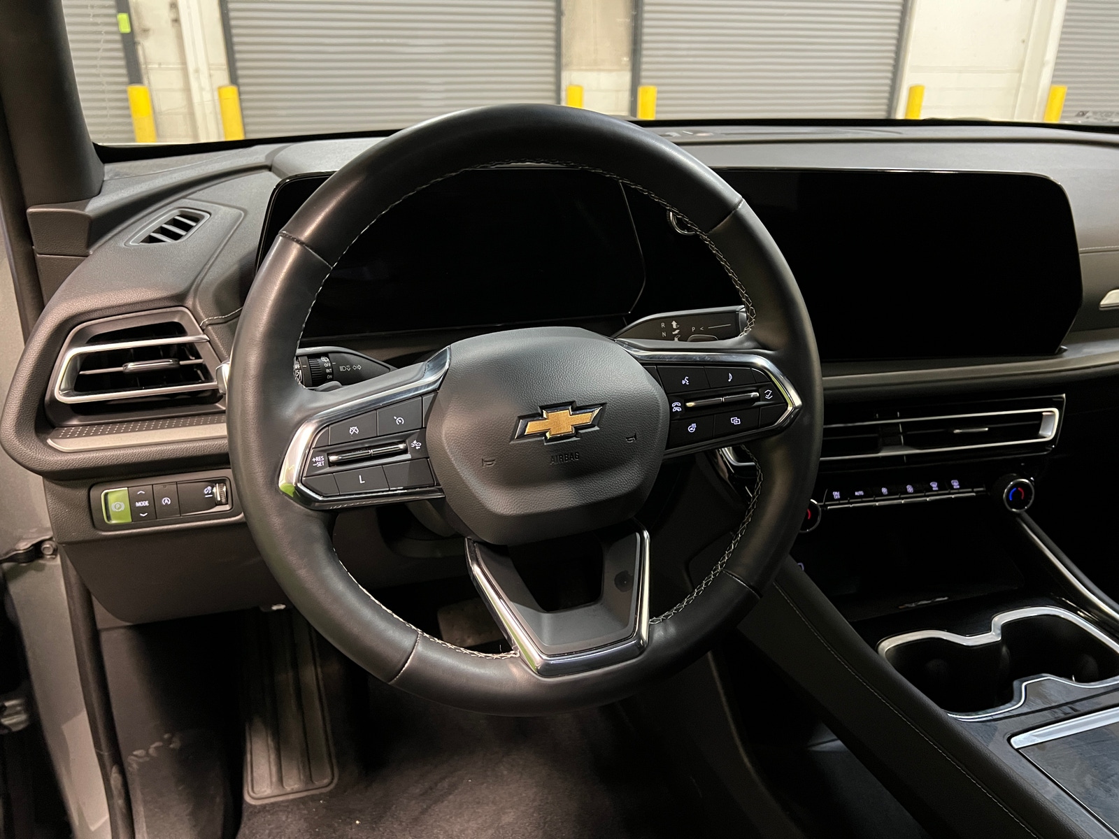 Thumbnail: 2024 Chevrolet Traverse - 5