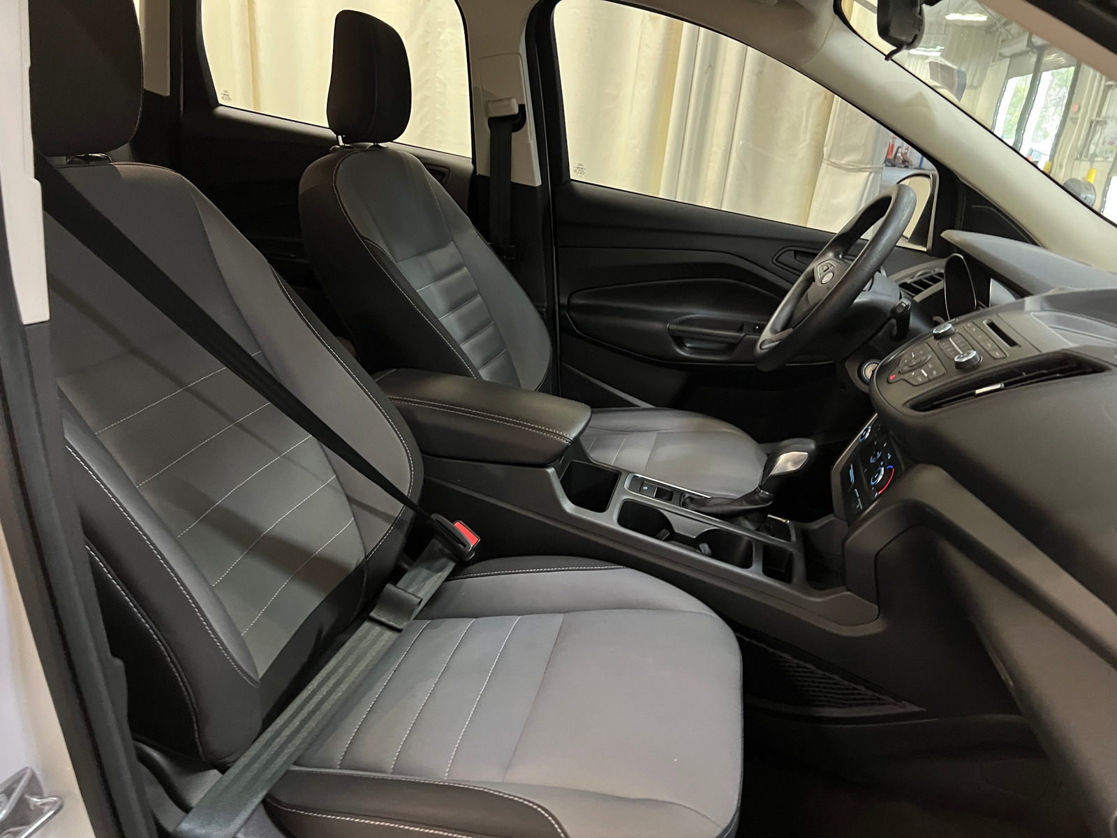 Thumbnail: 2018 Ford Escape - 2