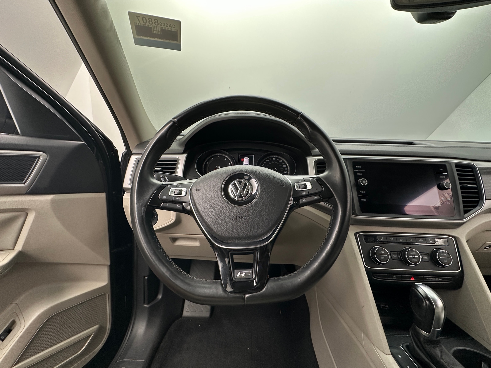 Thumbnail: 2019 Volkswagen Atlas - 4