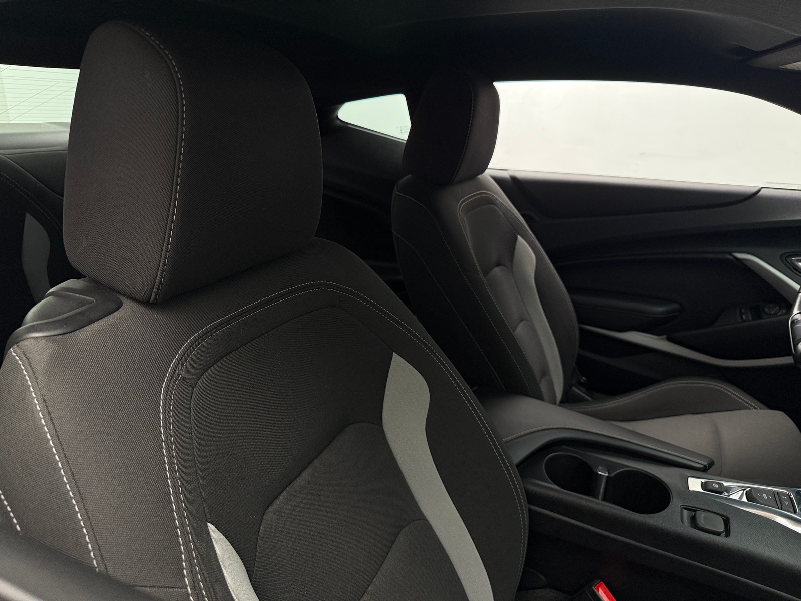 Thumbnail: 2019 Chevrolet Camaro - 2