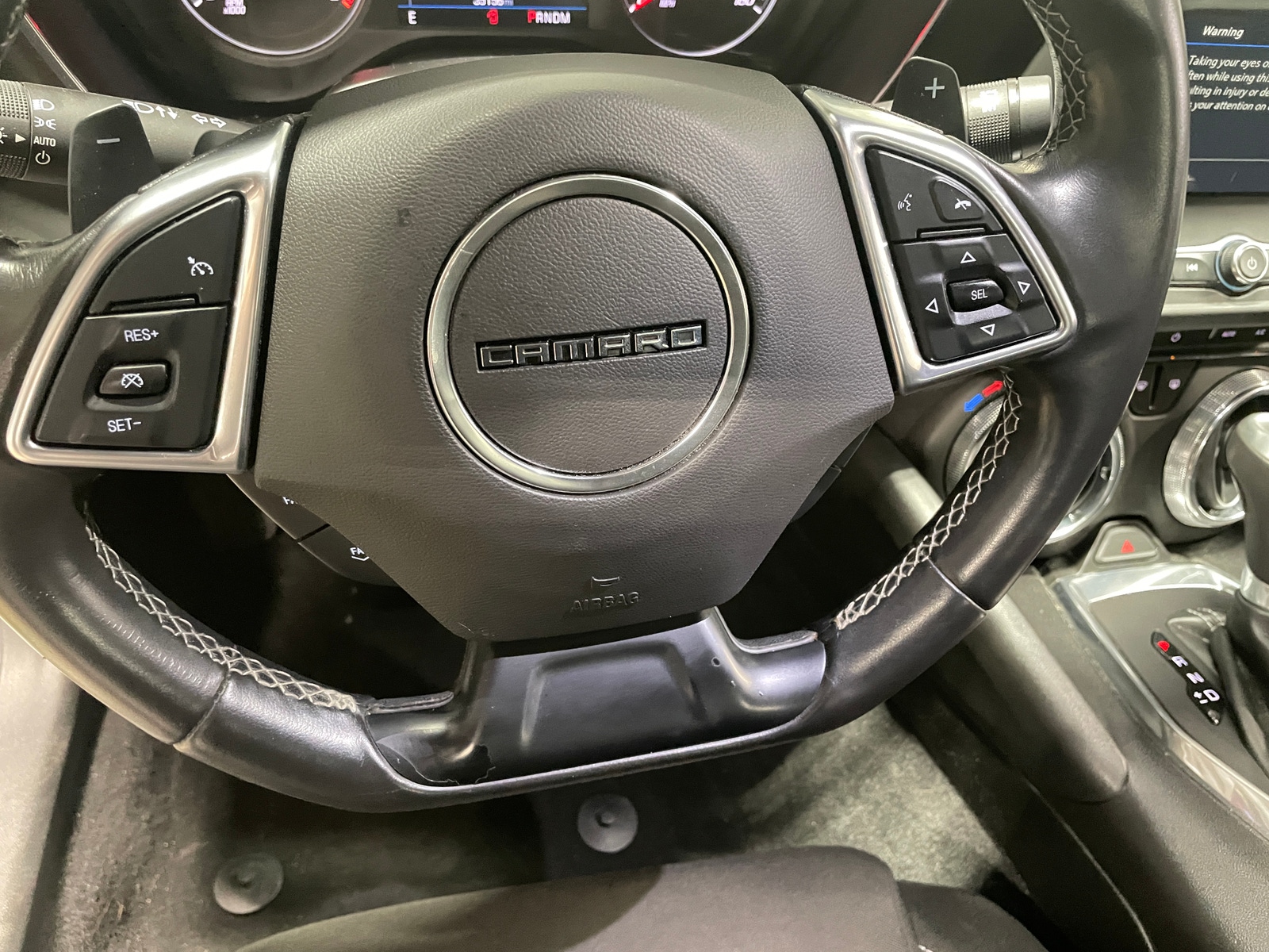 Thumbnail: 2019 Chevrolet Camaro - 5