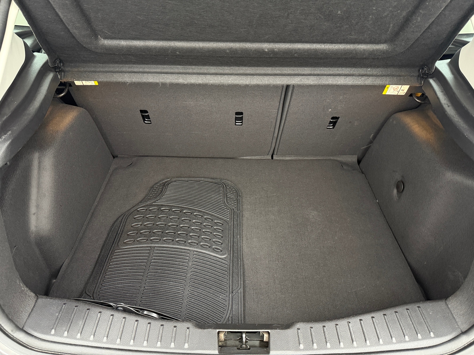Thumbnail: 2013 Ford Focus - 6