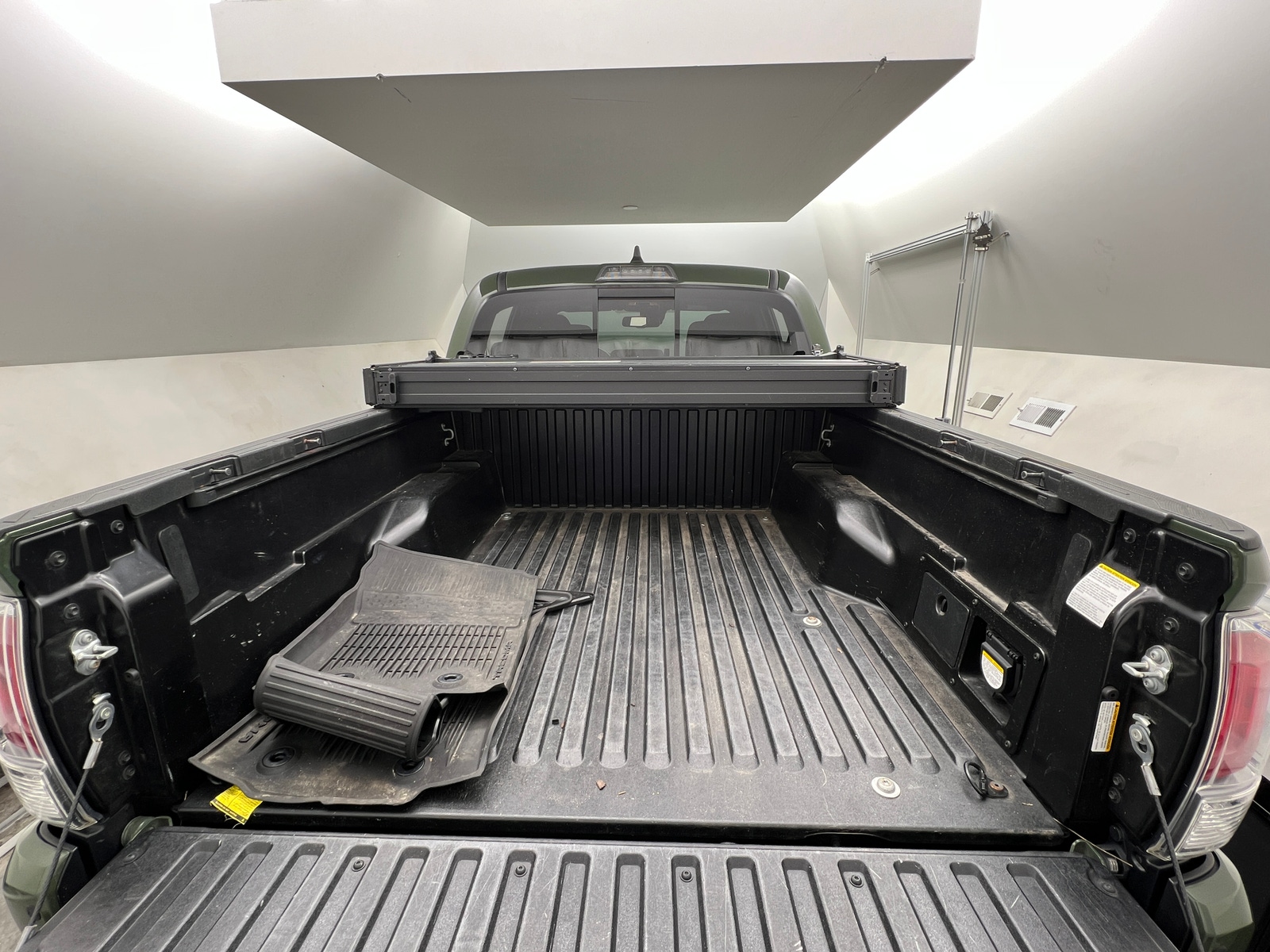 Thumbnail: 2021 Toyota Tacoma - 7