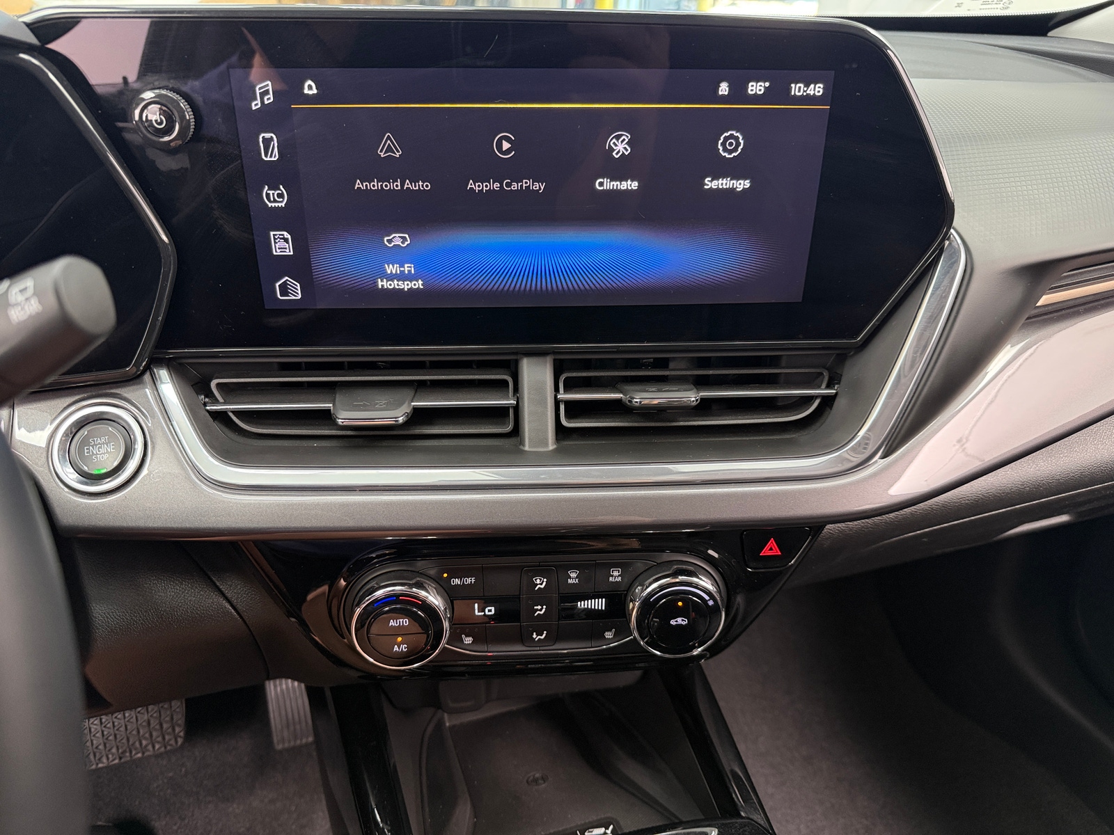 Thumbnail: 2025 Chevrolet Trax - 3