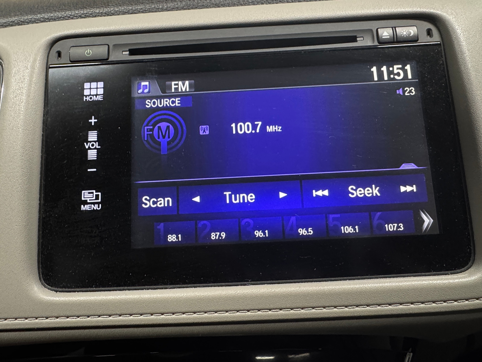 Thumbnail: 2016 Honda HR-V - 4