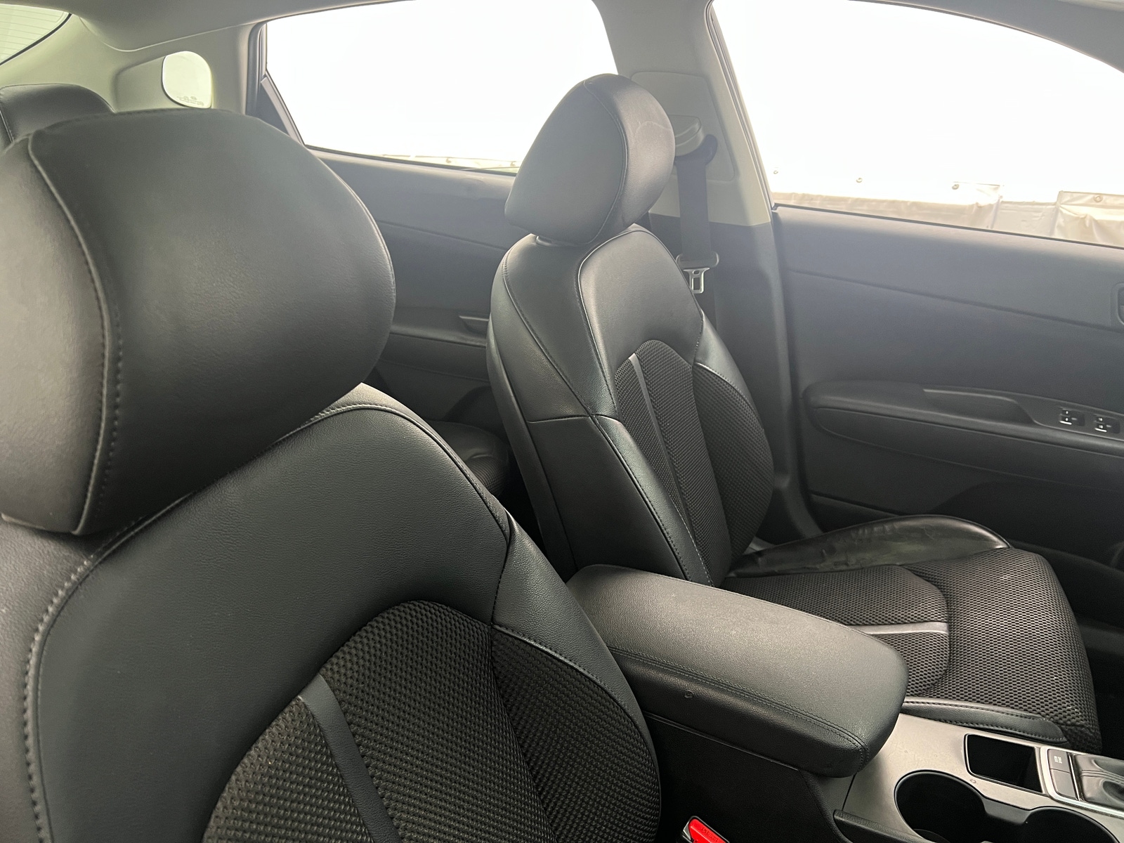 Thumbnail: 2019 Kia Optima - 2