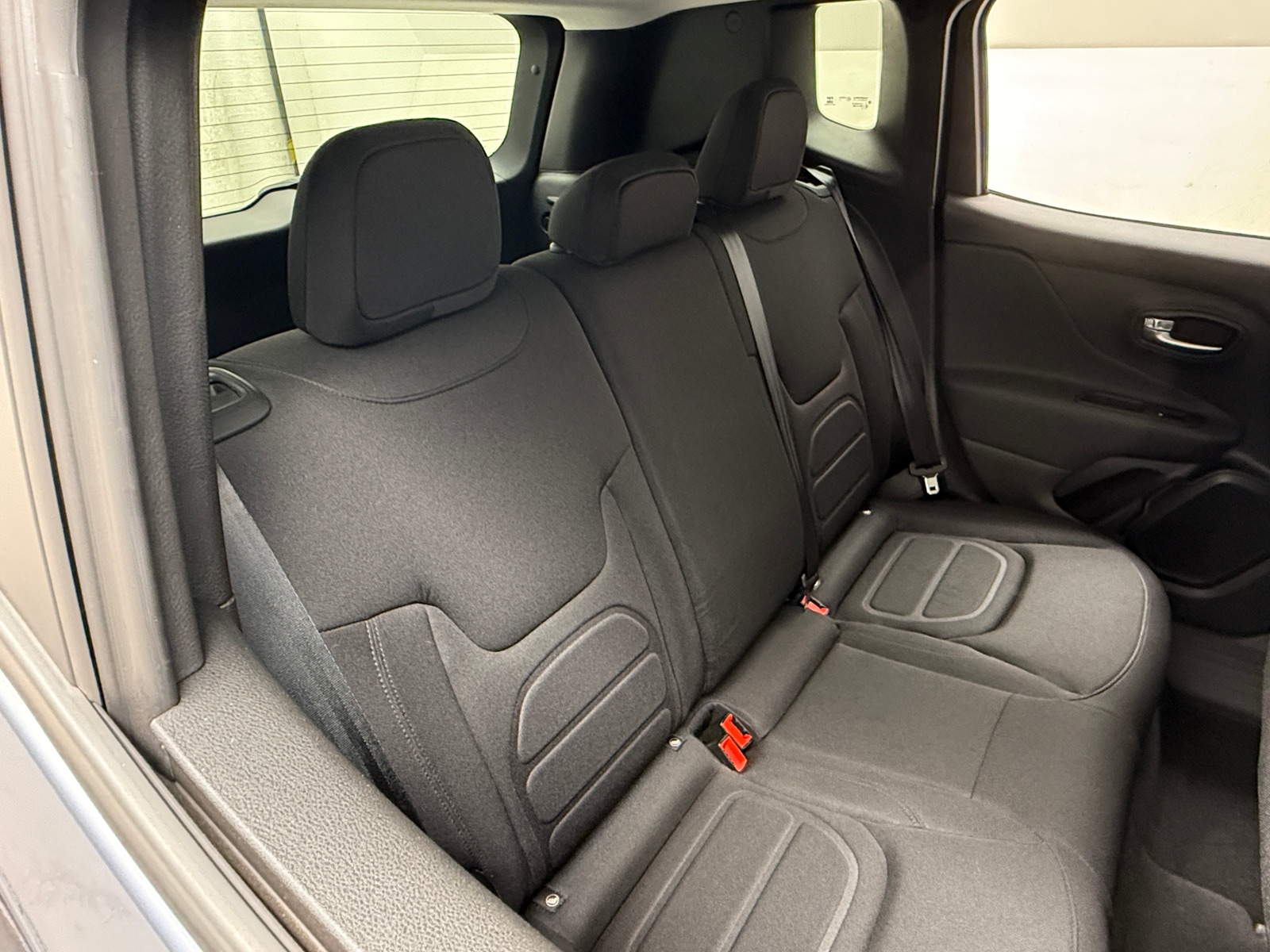 Thumbnail: 2022 Jeep Renegade - 6