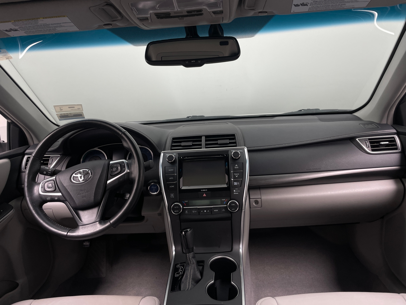 Thumbnail: 2016 Toyota Camry - 2