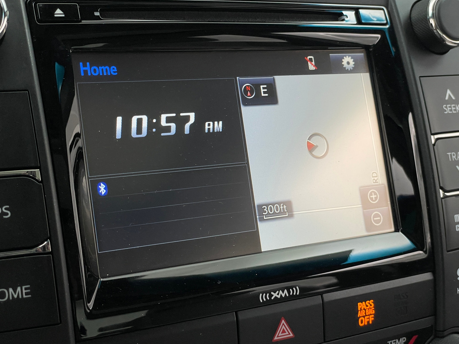 Thumbnail: 2016 Toyota Camry - 3