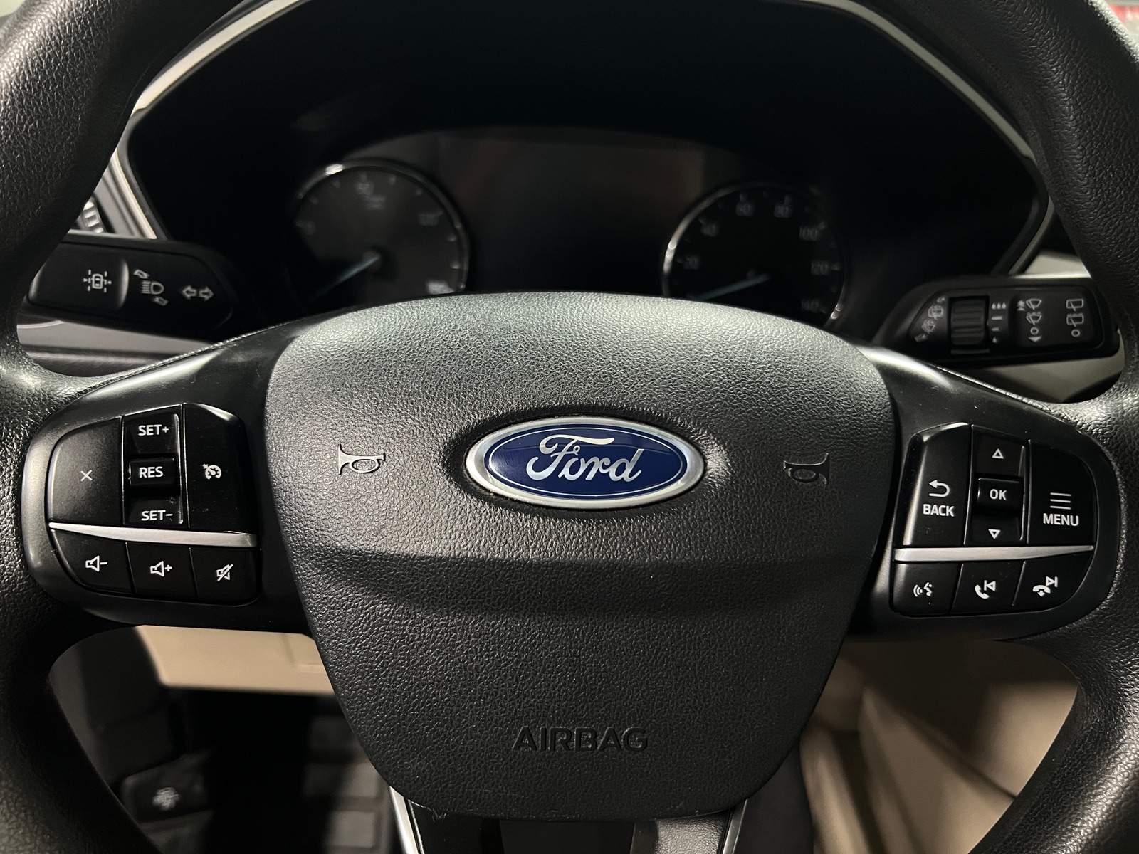 Thumbnail: 2021 Ford Escape - 5