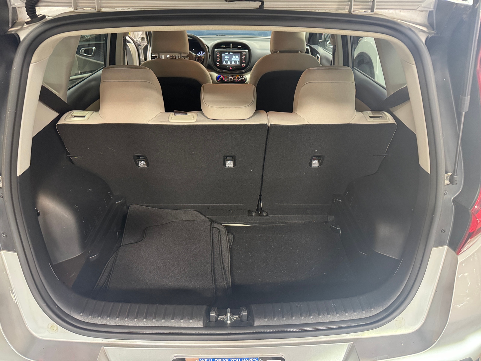Thumbnail: 2020 Kia Soul - 7