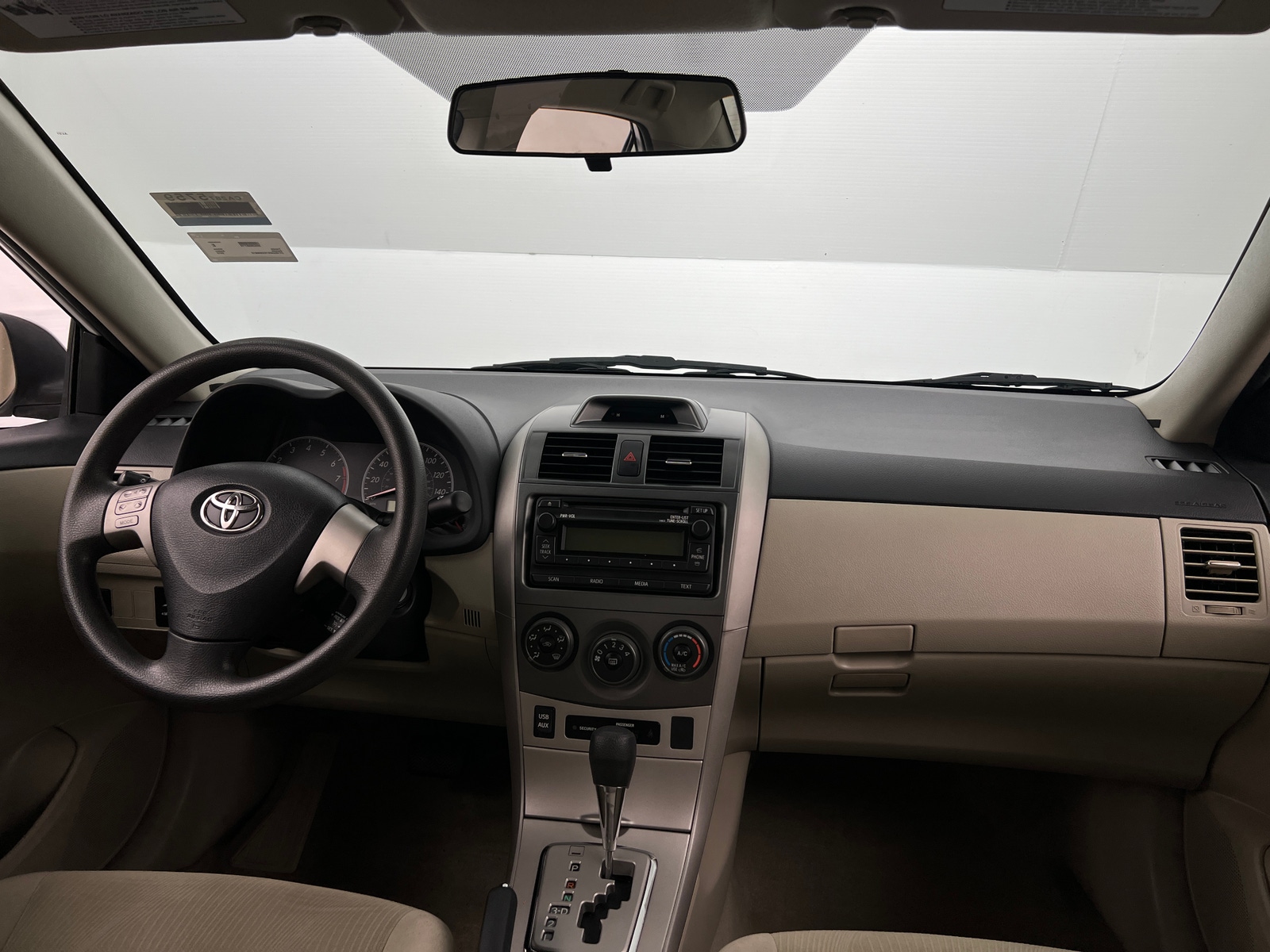 Thumbnail: 2012 Toyota Corolla - 3