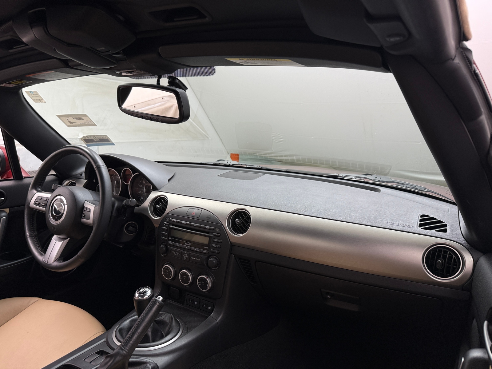 Thumbnail: 2012 Mazda MX-5 Miata - 3