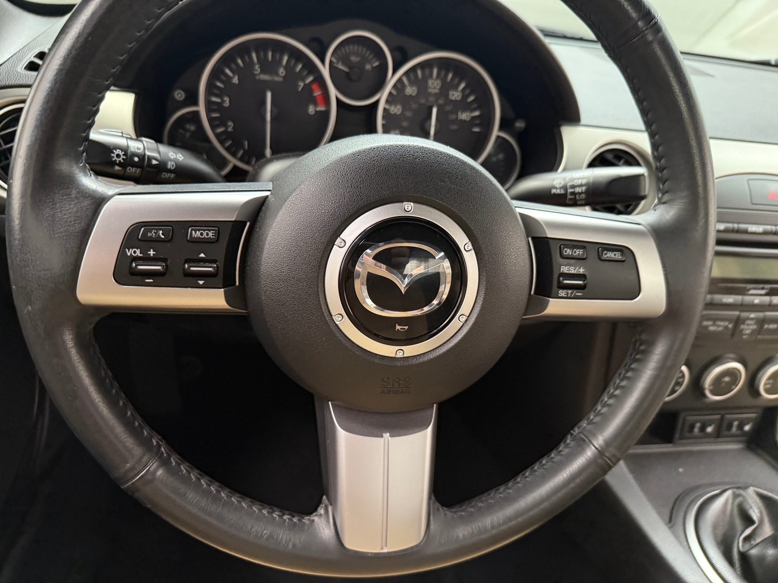 Thumbnail: 2012 Mazda MX-5 Miata - 5