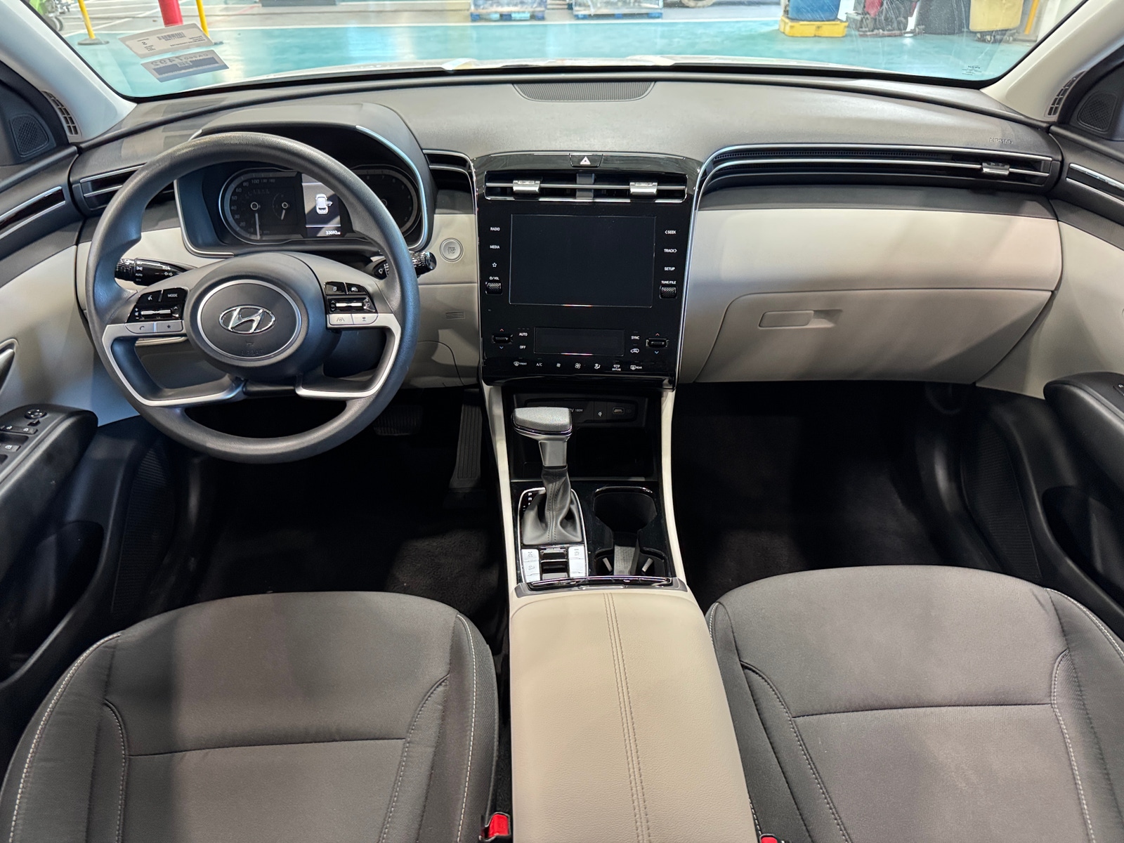 Thumbnail: 2024 Hyundai Tucson - 3