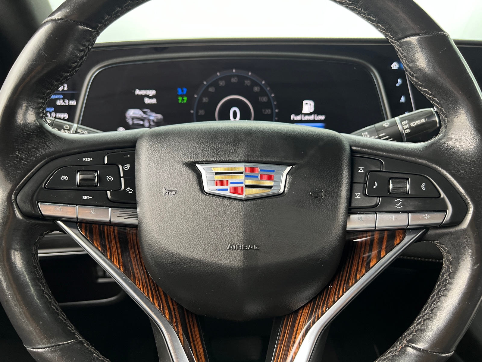 Thumbnail: 2021 Cadillac Escalade - 4