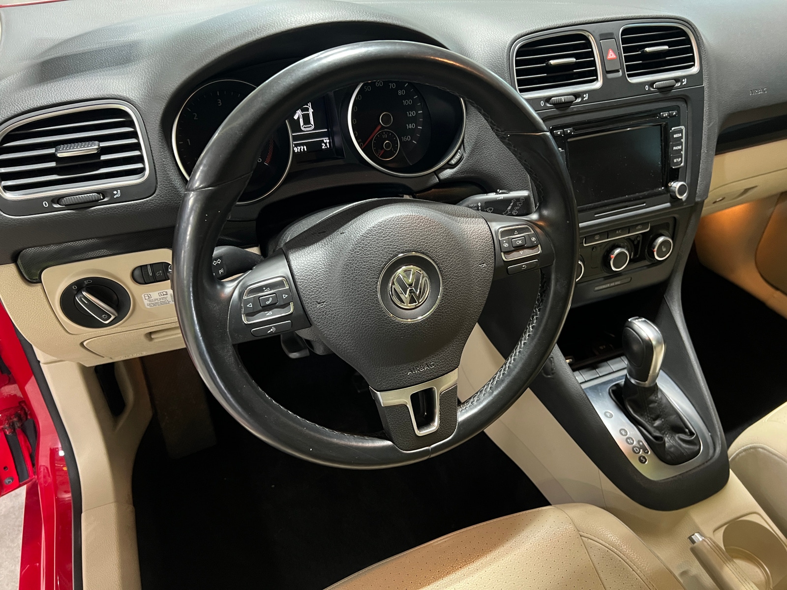 Thumbnail: 2013 Volkswagen Jetta - 4