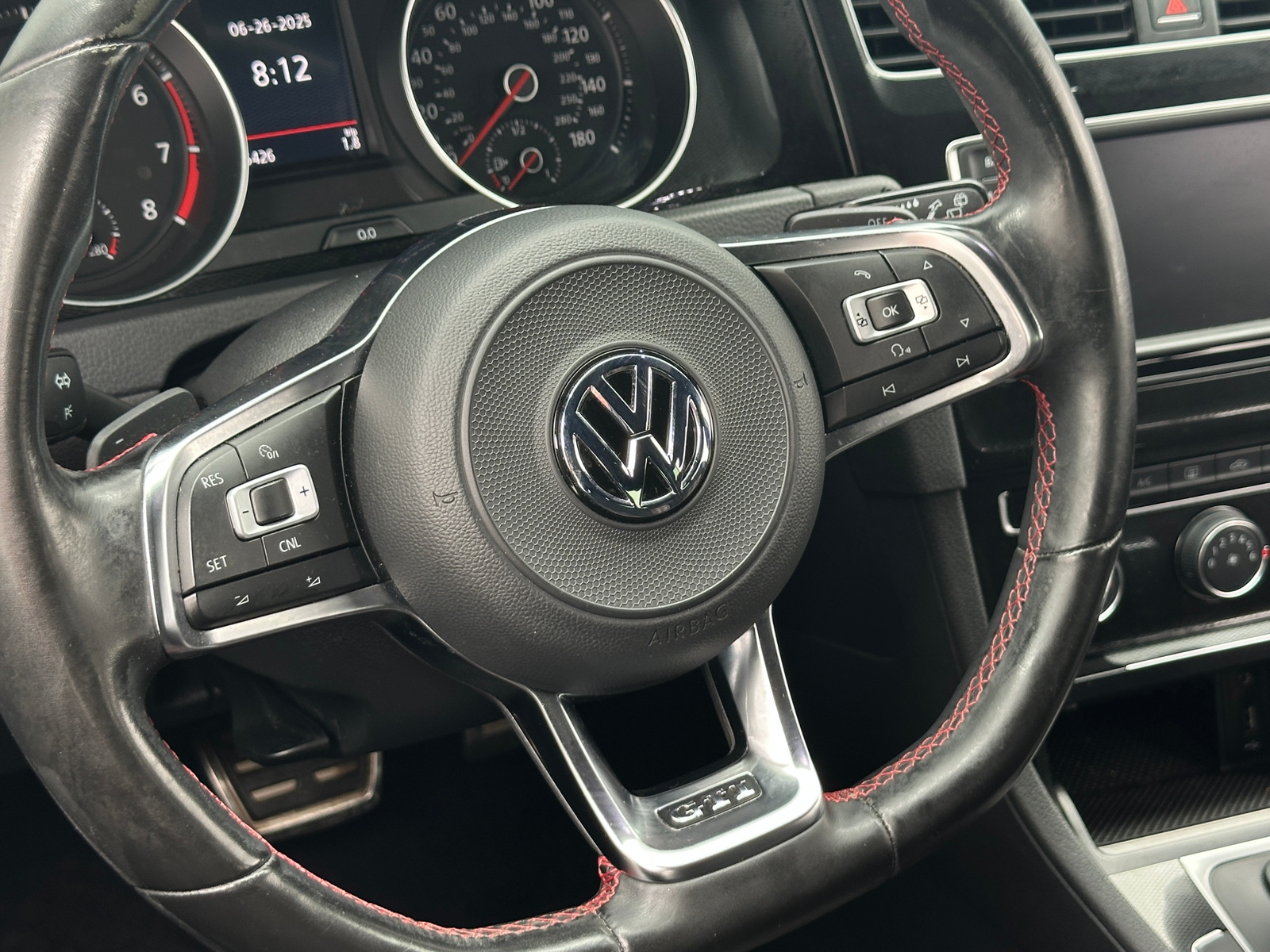 Thumbnail: 2017 Volkswagen Golf - 5