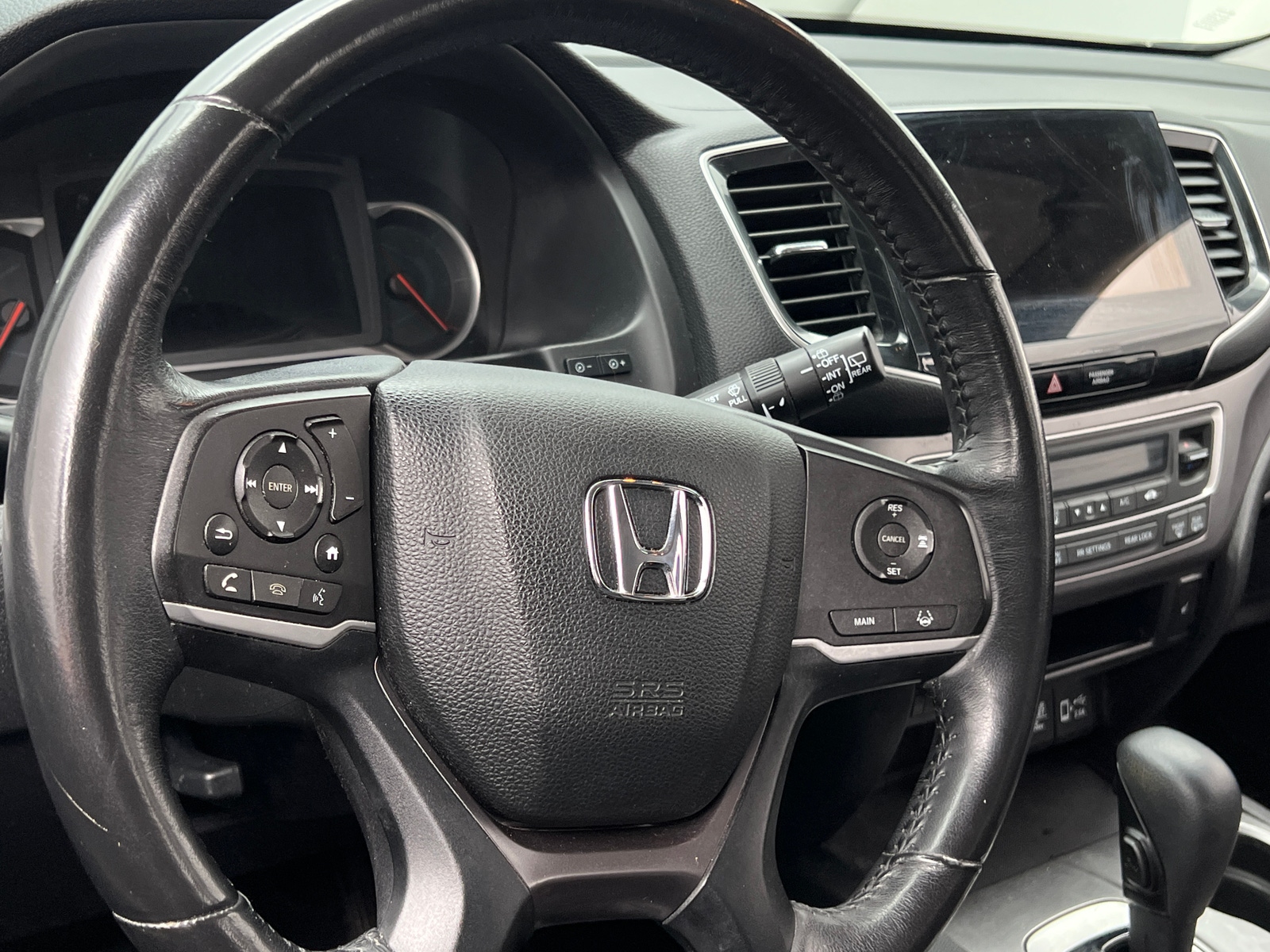 Thumbnail: 2019 Honda Pilot - 4