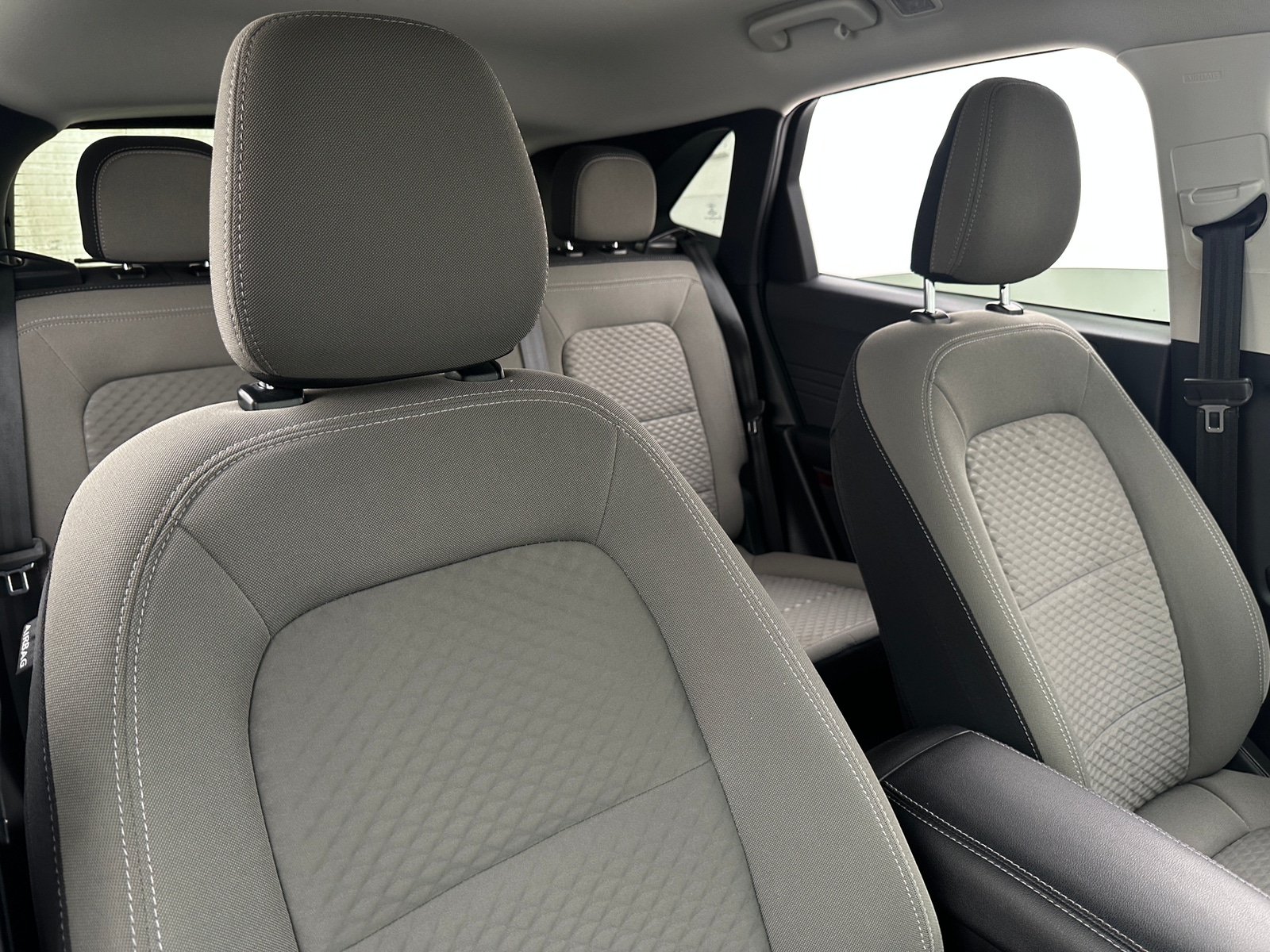 Thumbnail: 2022 Ford Escape - 2