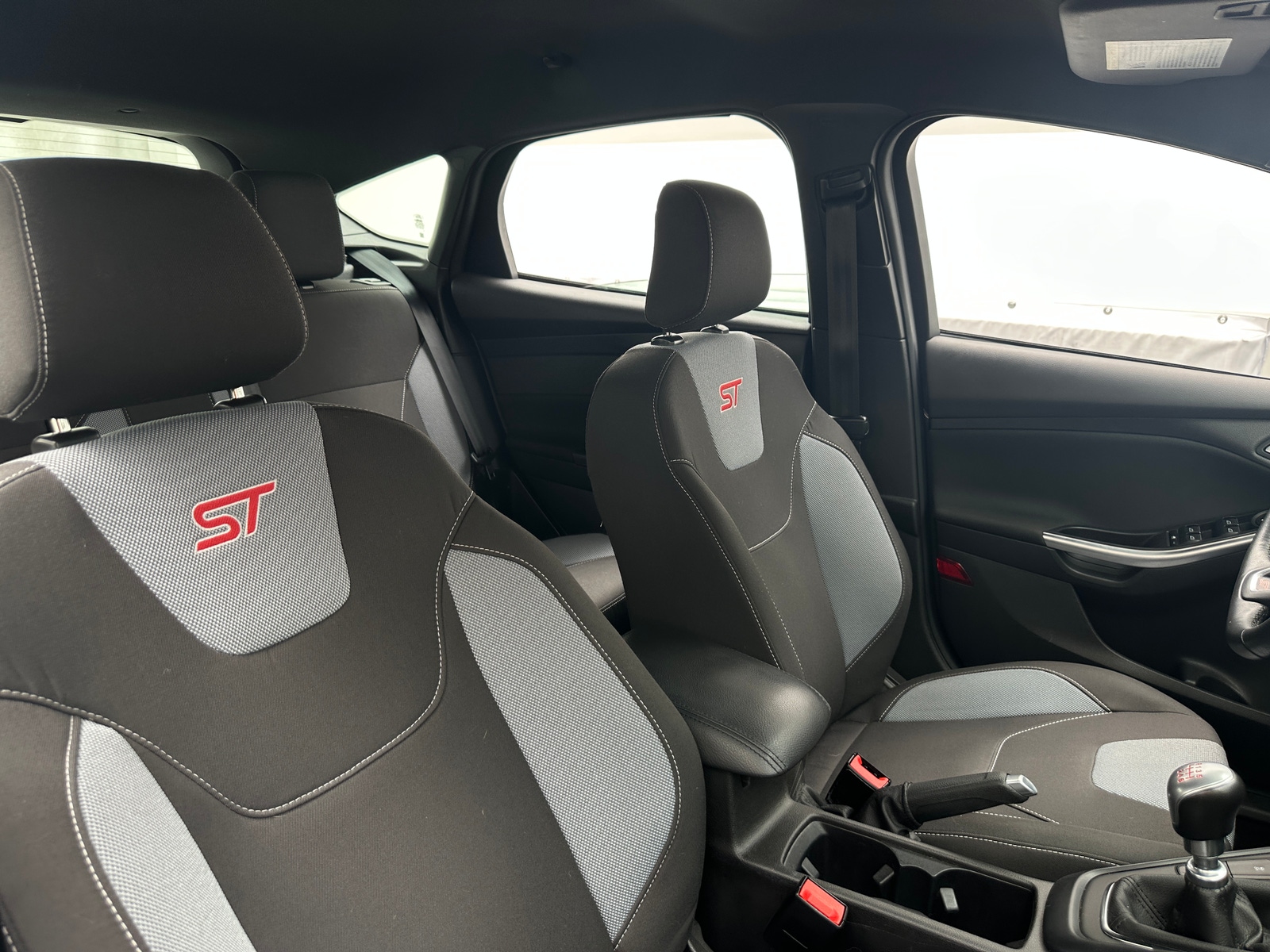 Thumbnail: 2017 Ford Focus - 2