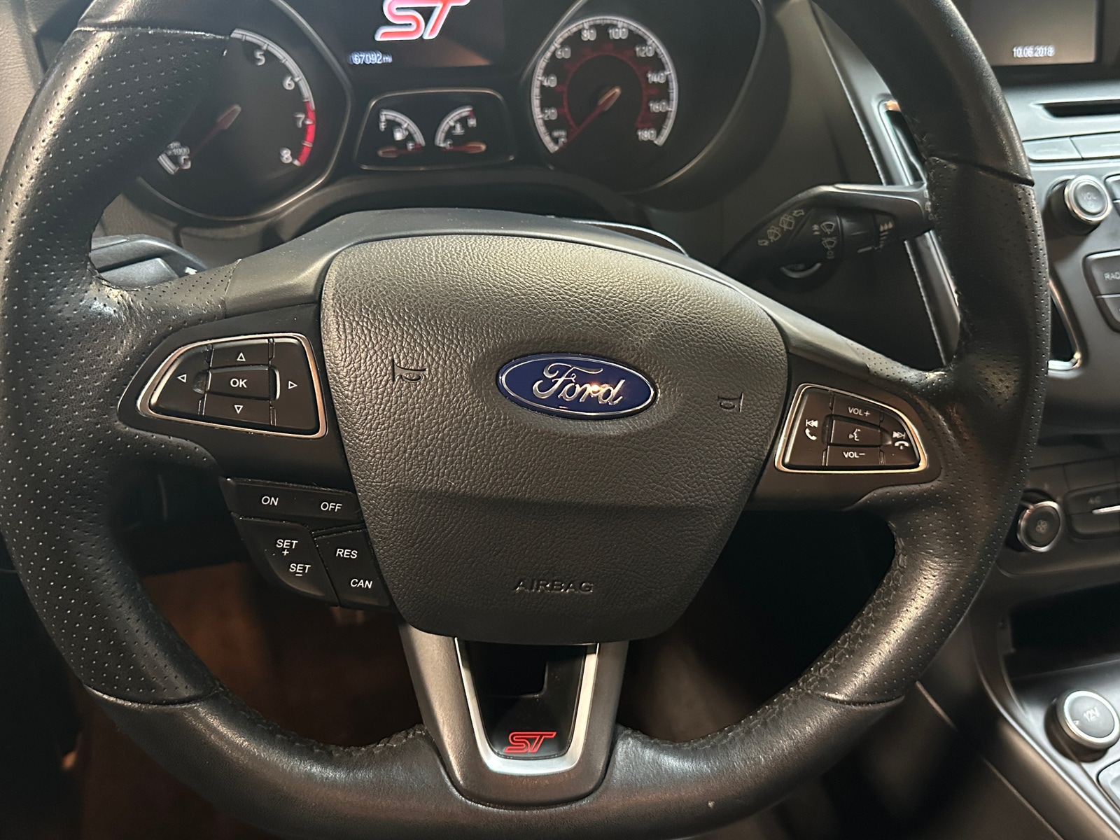 Thumbnail: 2017 Ford Focus - 5