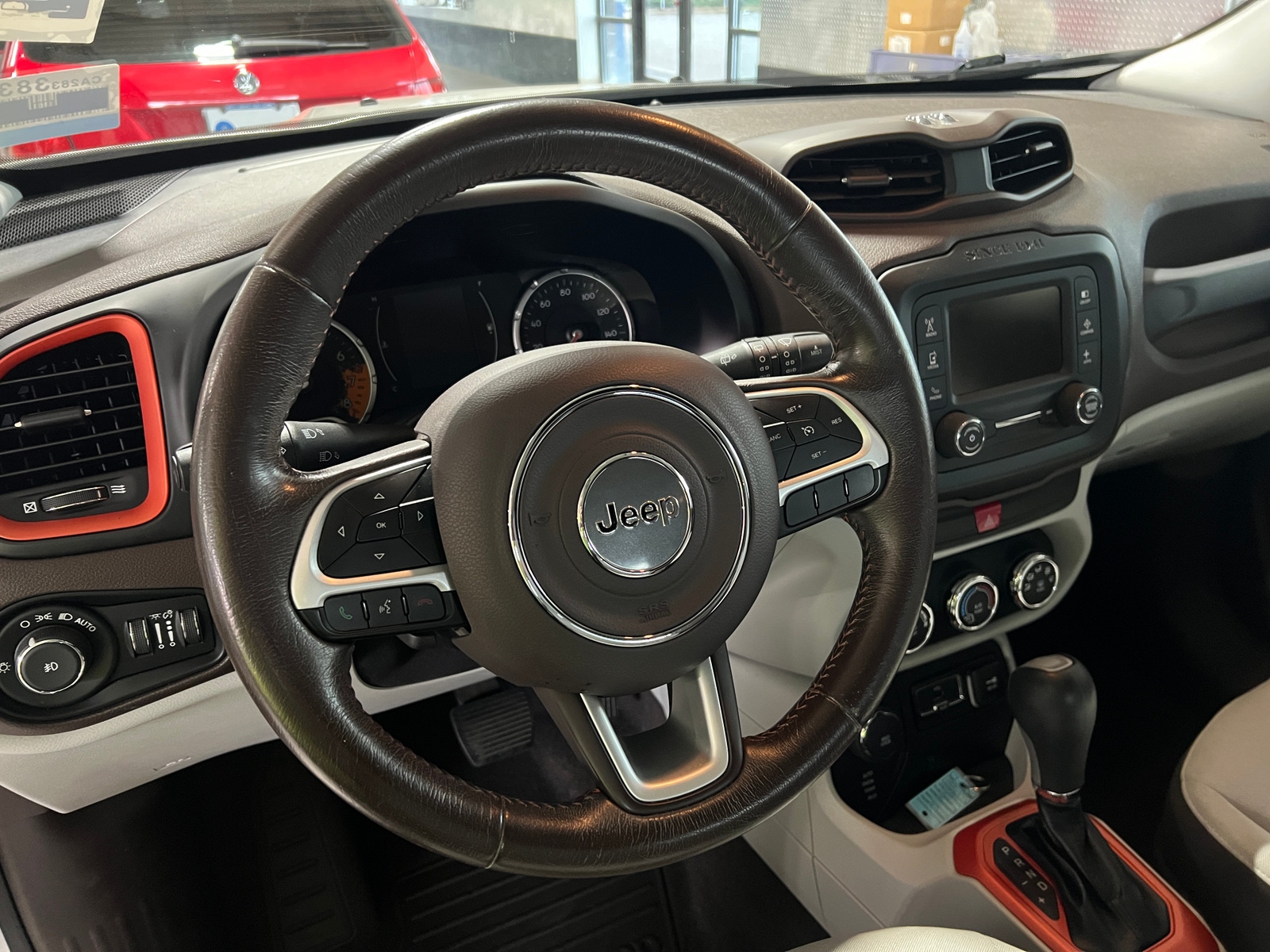 Thumbnail: 2016 Jeep Renegade - 5