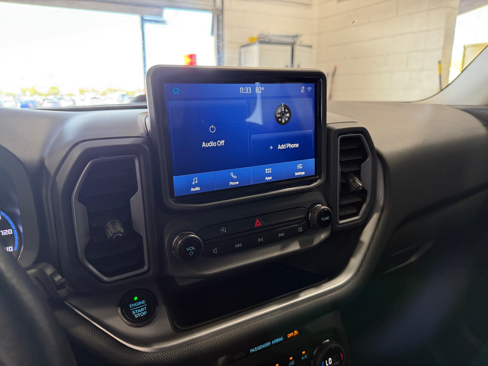 Thumbnail: 2021 Ford Bronco Sport - 3