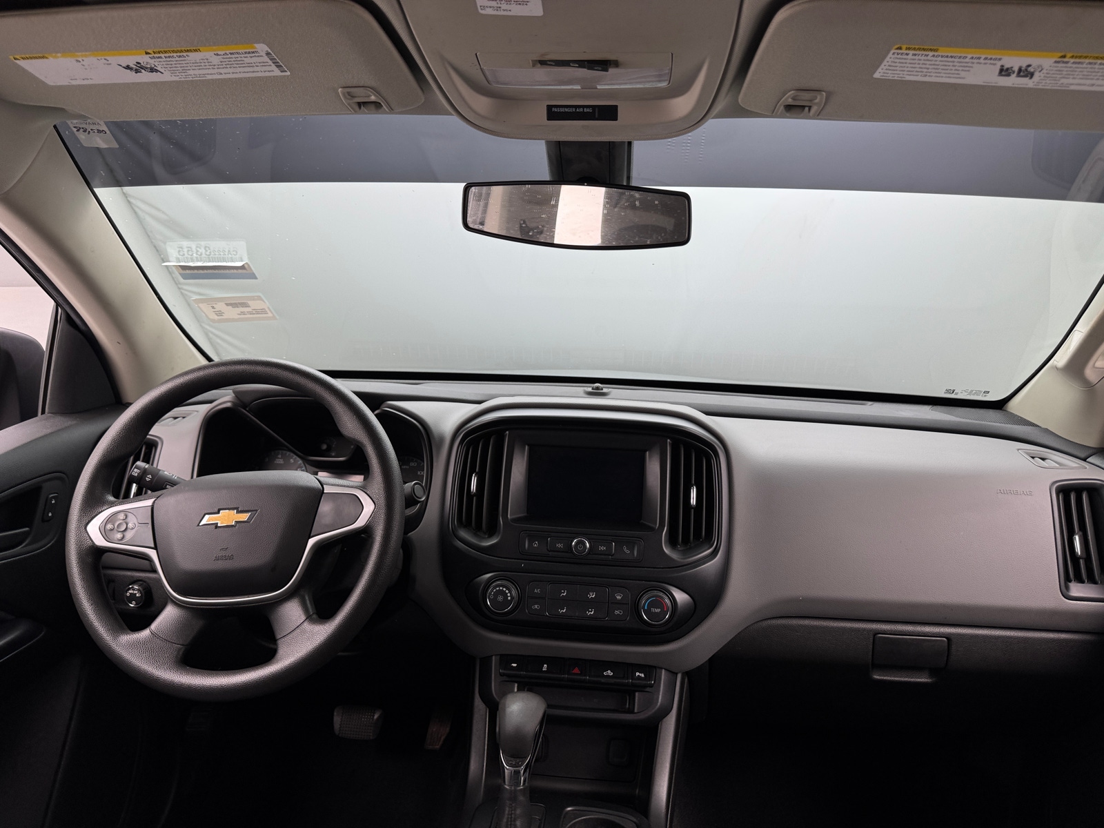 Thumbnail: 2022 Chevrolet Colorado - 3