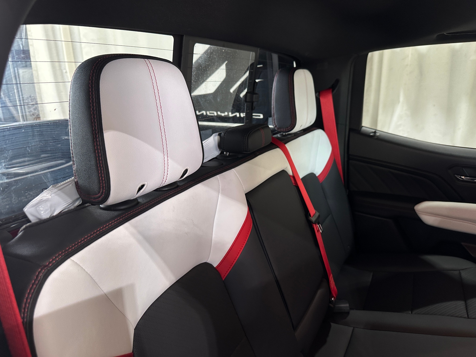Thumbnail: 2023 GMC Canyon - 5