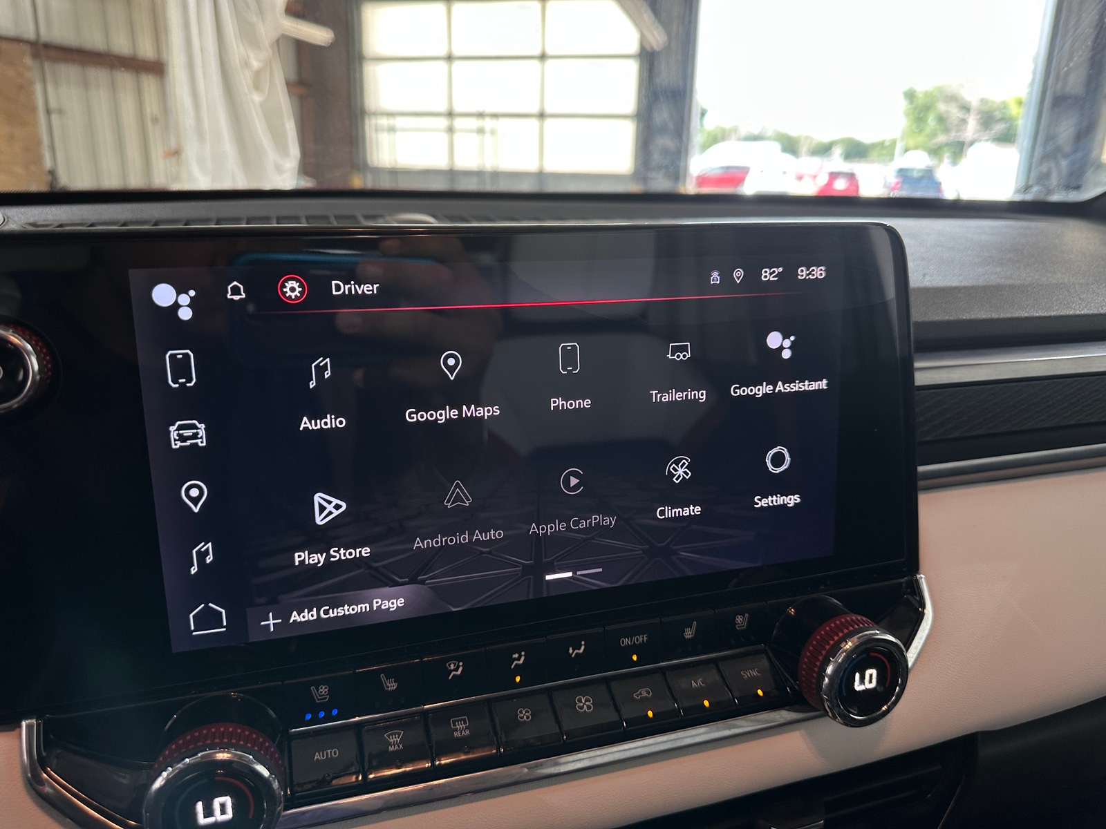 Thumbnail: 2023 GMC Canyon - 3