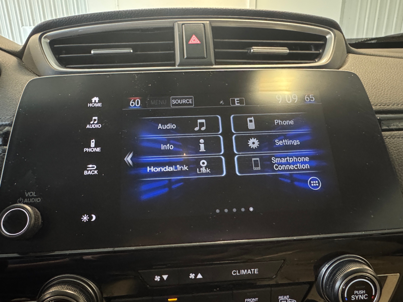 Thumbnail: 2017 Honda CR-V - 3
