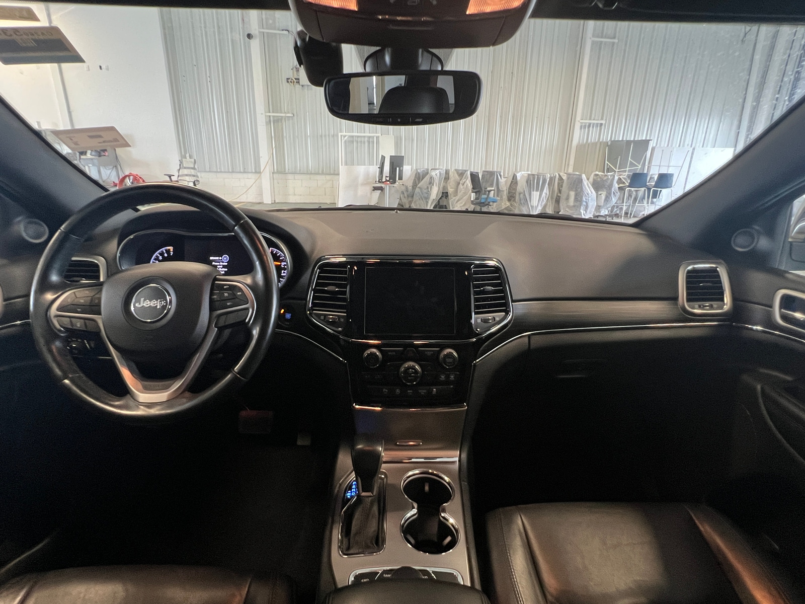 Thumbnail: 2020 Jeep Grand Cherokee - 2