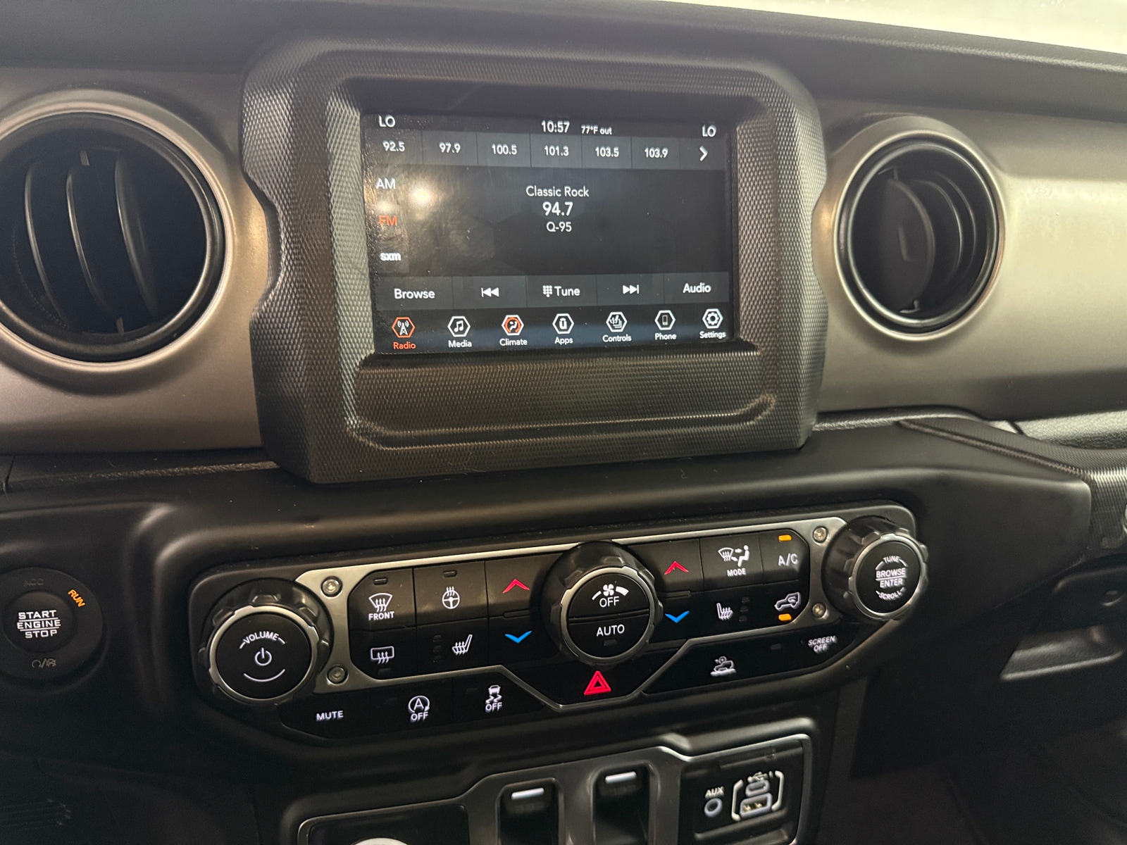 Thumbnail: 2021 Jeep Wrangler - 4
