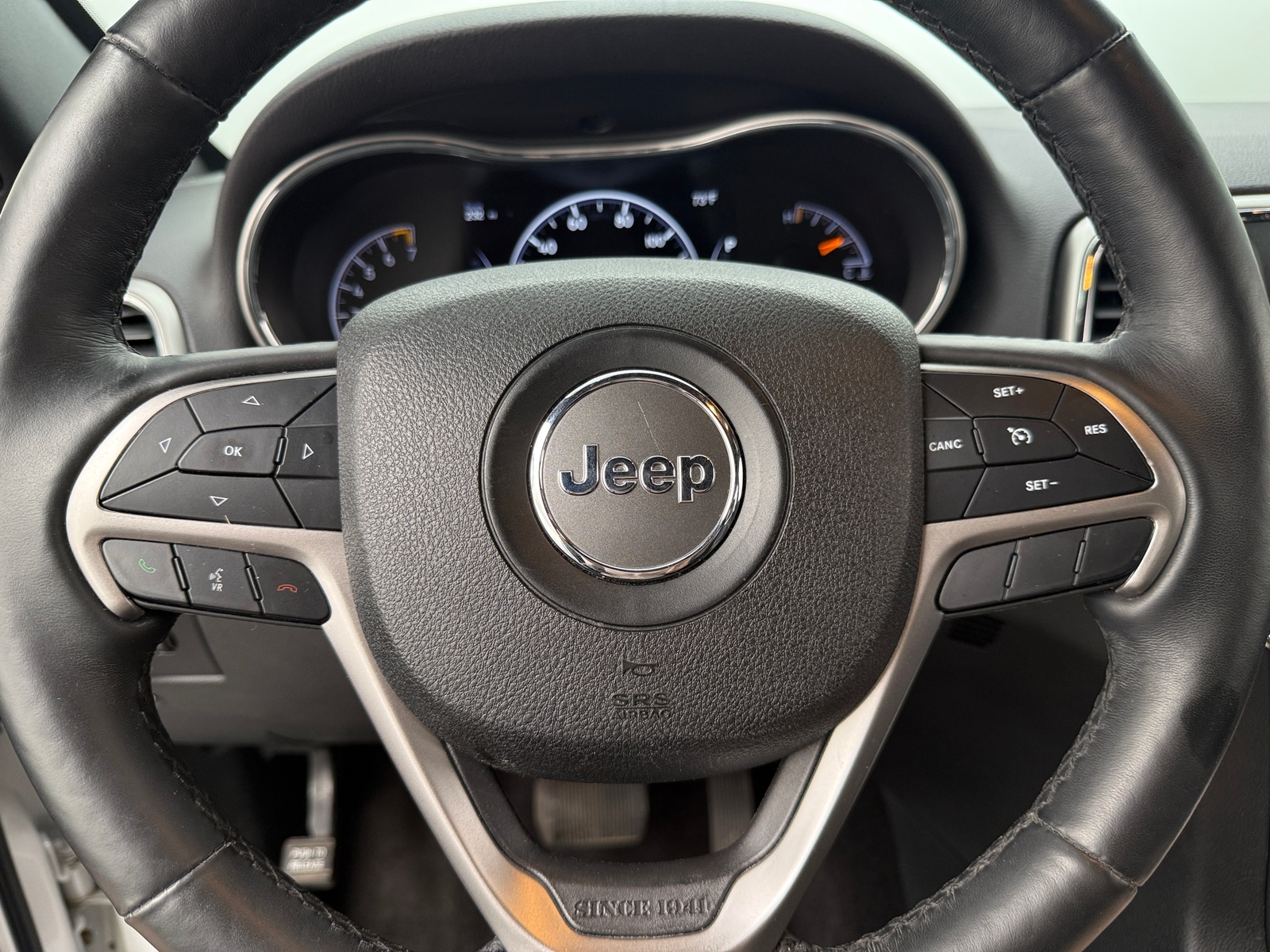 Thumbnail: 2018 Jeep Grand Cherokee - 4
