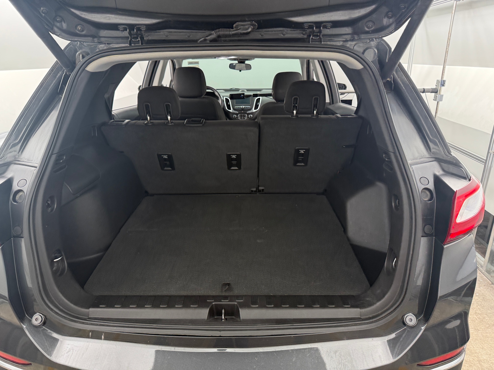 Thumbnail: 2018 Chevrolet Equinox - 7