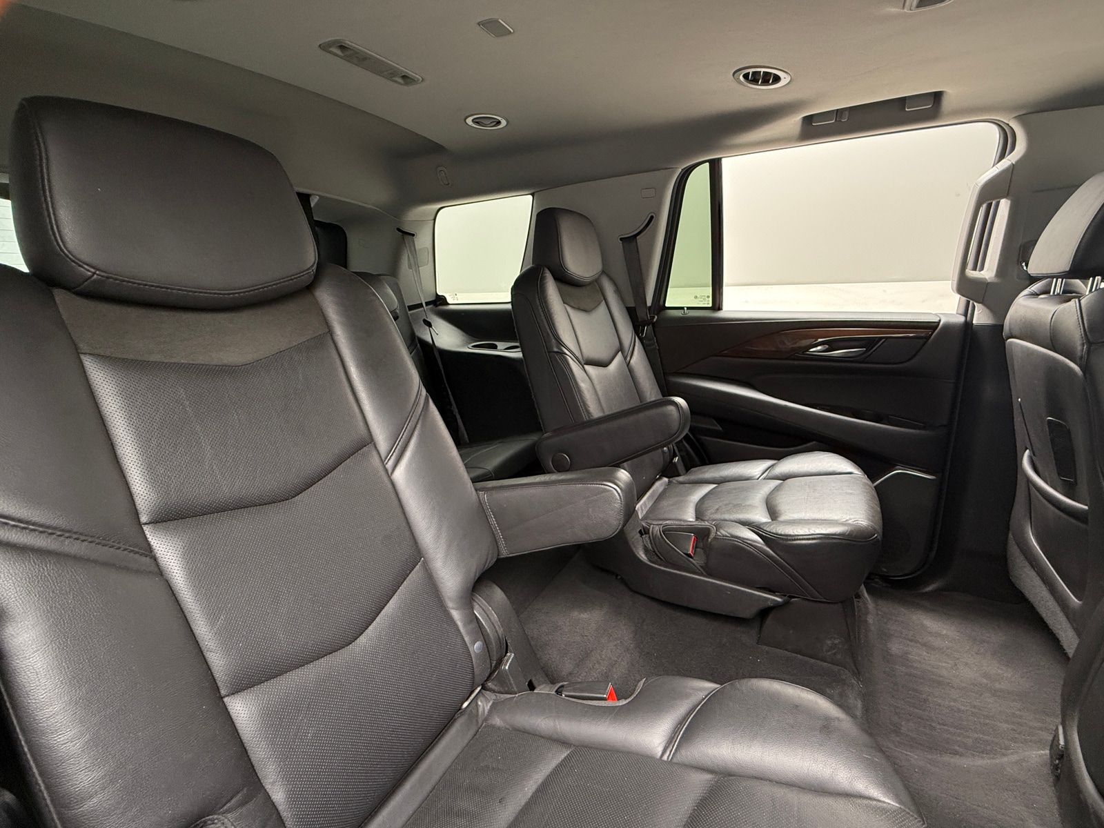 Thumbnail: 2019 Cadillac Escalade - 5