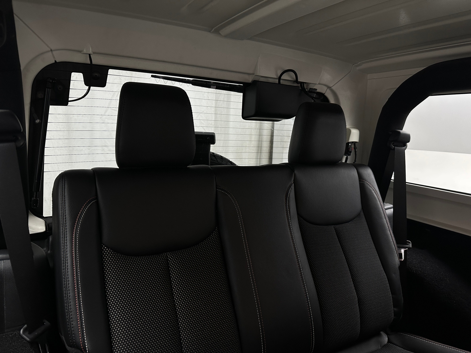 Thumbnail: 2017 Jeep Wrangler - 5