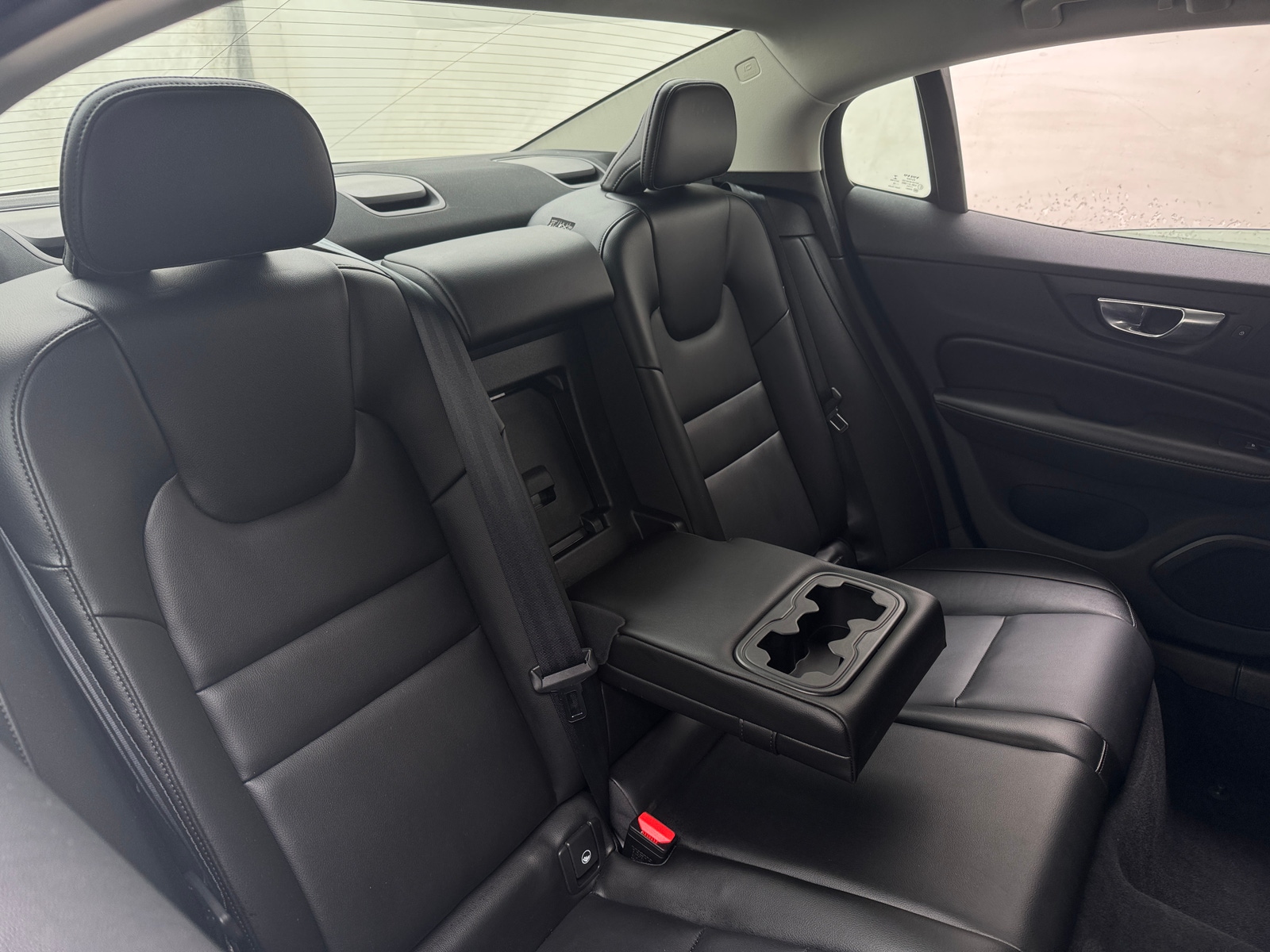 Thumbnail: 2020 Volvo S60 - 5