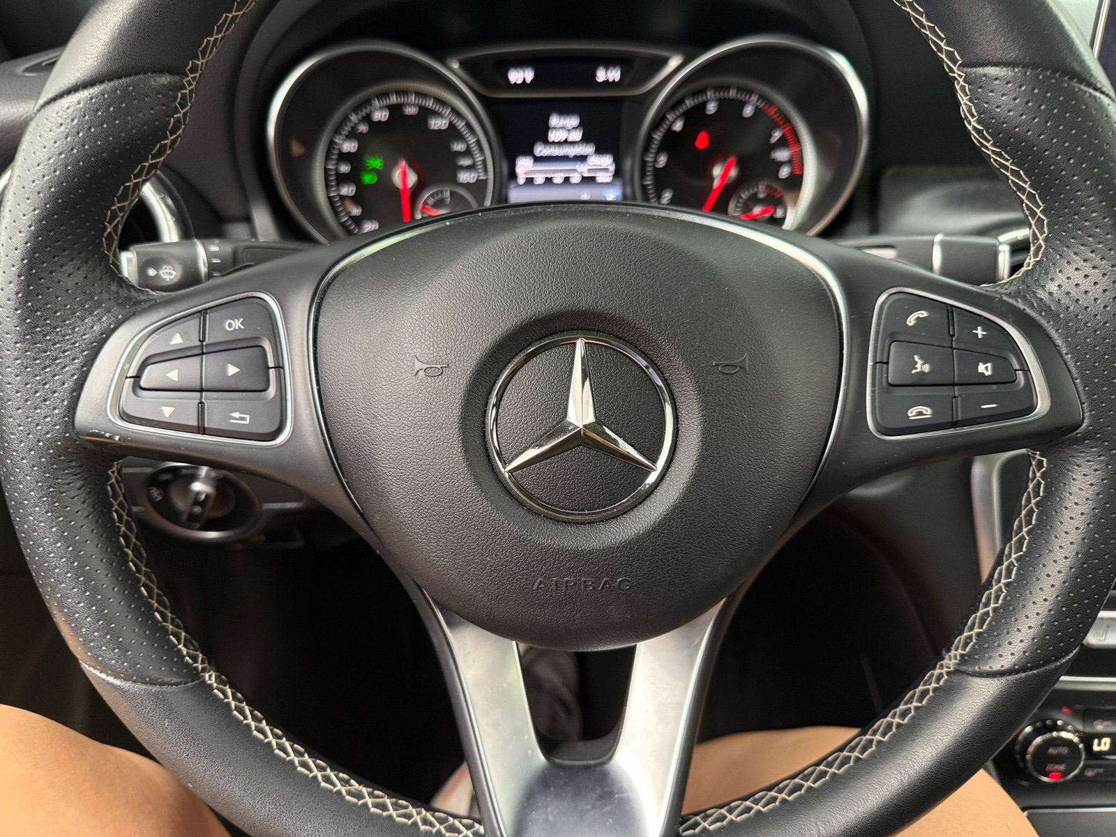 Thumbnail: 2018 Mercedes-Benz CLA - 4