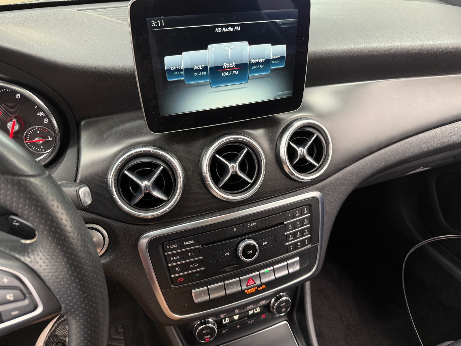Thumbnail: 2018 Mercedes-Benz CLA - 3