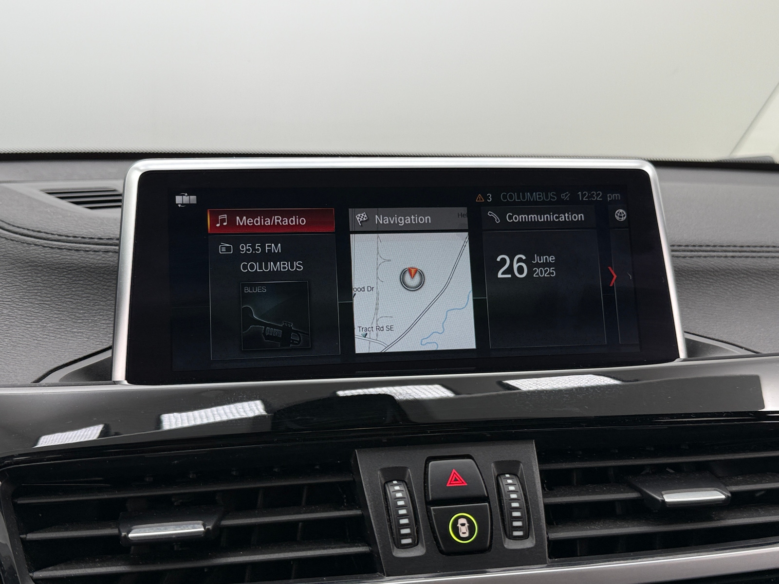 Thumbnail: 2021 BMW X2 - 3