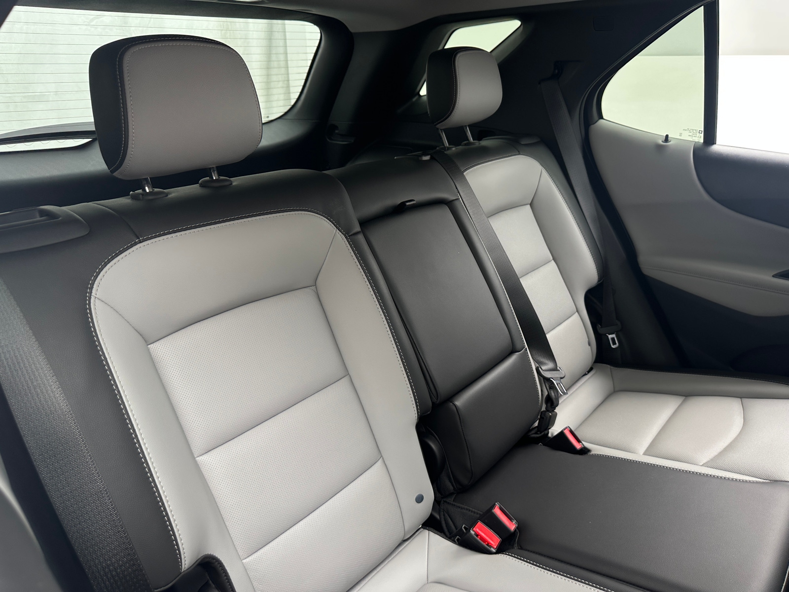 Thumbnail: 2020 Chevrolet Equinox - 5