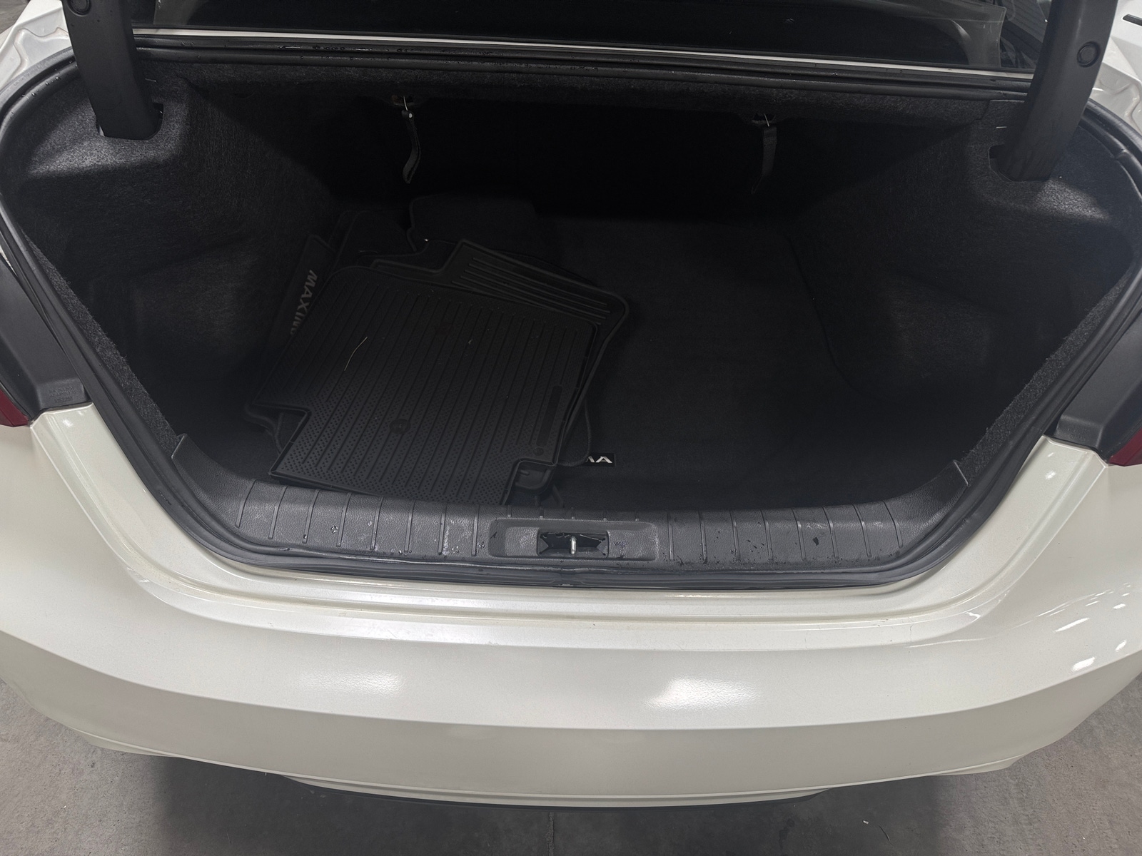 Thumbnail: 2016 Nissan Maxima - 6