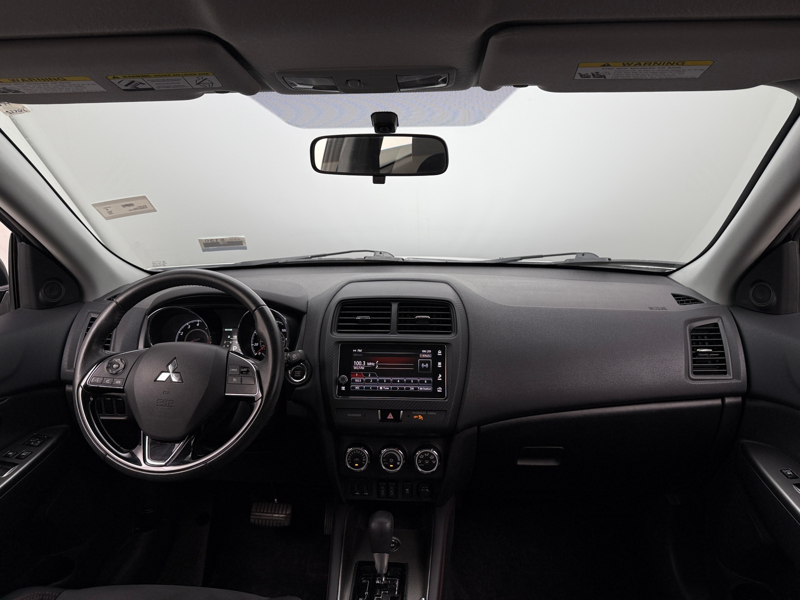 Thumbnail: 2018 Mitsubishi Outlander Sport - 3