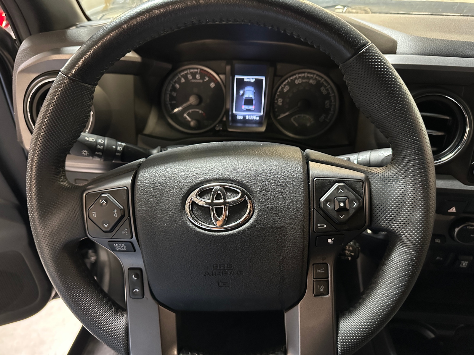 Thumbnail: 2021 Toyota Tacoma - 5