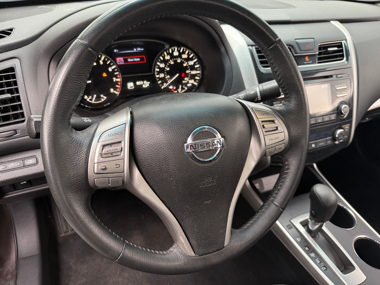 Thumbnail: 2015 Nissan Altima - 5