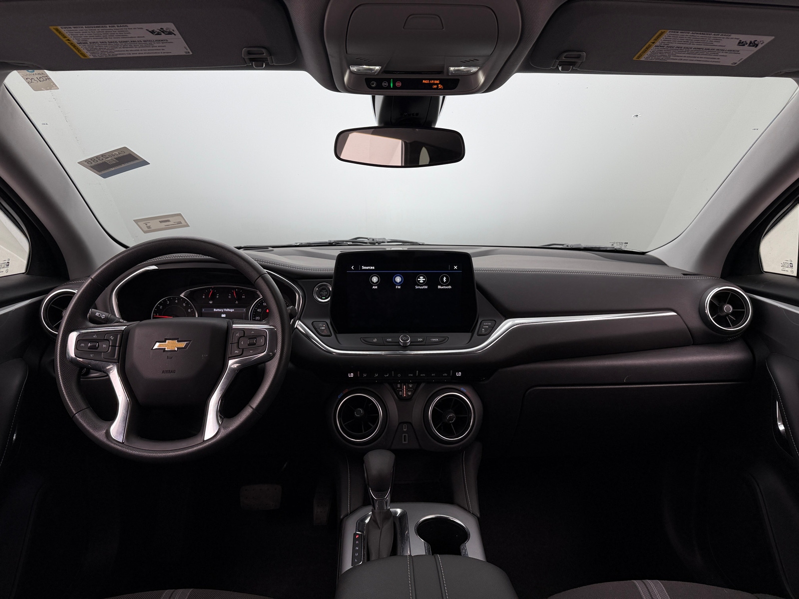 Thumbnail: 2023 Chevrolet Blazer - 3