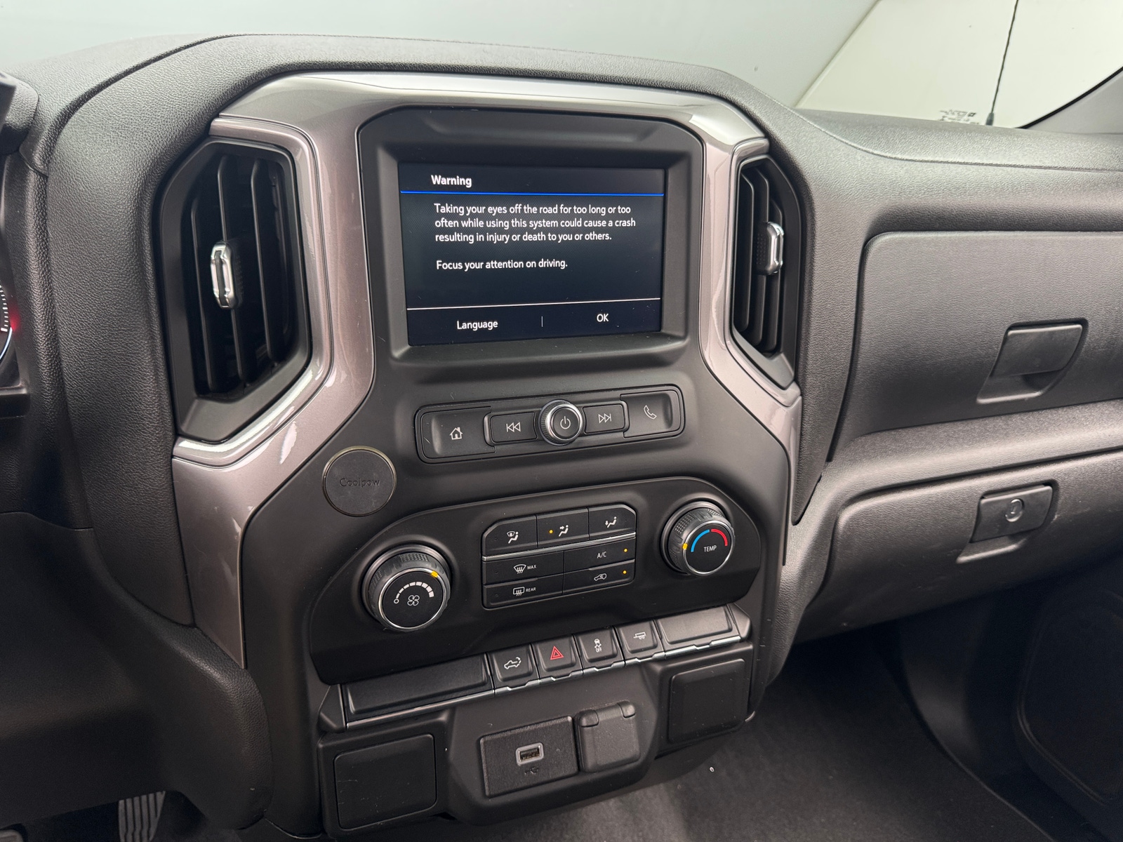 Thumbnail: 2020 Chevrolet Silverado 1500 - 4